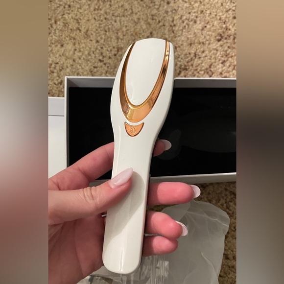 Electric Massage Comb - Picture 3 of 5